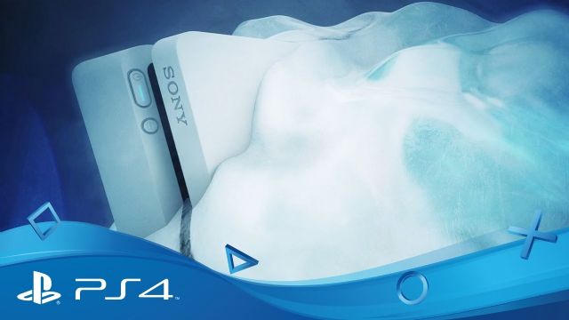 PS4 Slim karlarla kaplandı!