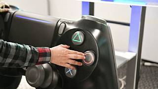 Dünyanın en büyük PS4 kolu bu olabilir