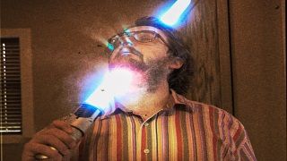 PS4 kontrolcünüzde ışın kılıcı olmasını ister misiniz?