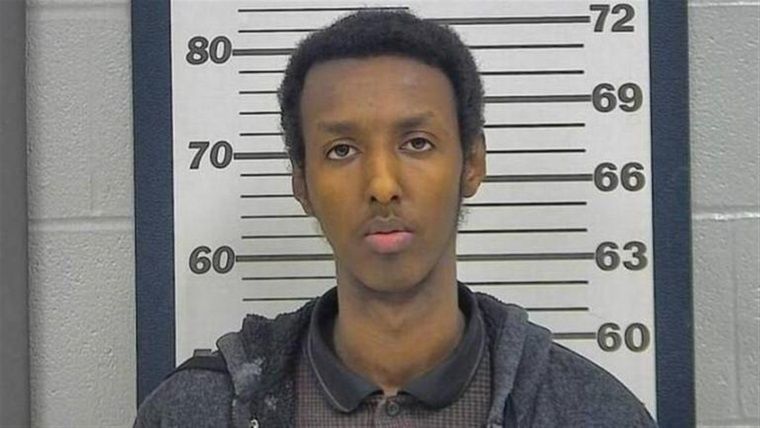 IŞİD'e katılmak isteyen oyuncunun PS4'ü incelemeye alındı