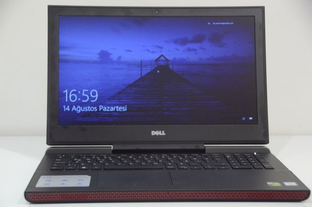 Dell Inspiron 15 7000