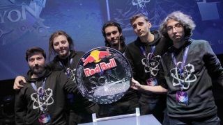 Red Bull Dota 2 turnuvasının galibi Team Entelechy oldu