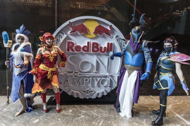 Red Bull Dota 2 turnuvası sona erdi