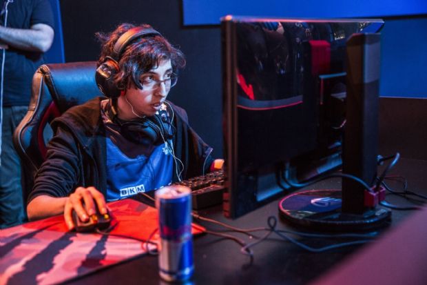 Red Bull Dota 2 turnuvası sona erdi