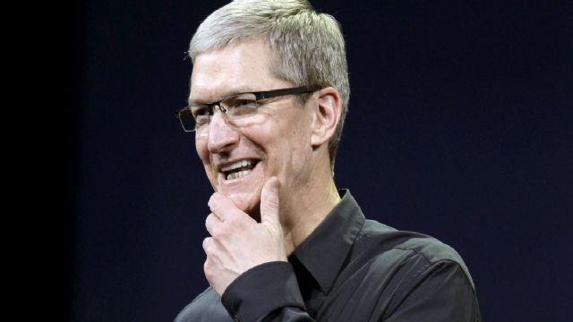 Apple CEO’su tüm servetini bağışlayacak