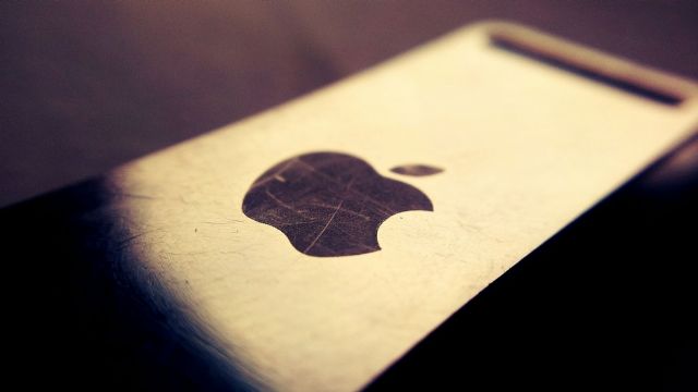 Apple'ın yıllık kazancı düşüşte