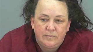 YouTuber anne, çocuklarına işkence ettiği için tutuklandı