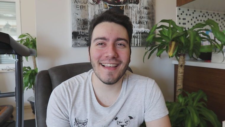 Enes Batur, Cem Yılmaz'ın göndermesini üstüne aldı