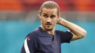 Barcelona'nın özrü yetmedi, Konami ırkçılık yapan Griezmann ile yolları ayırdı