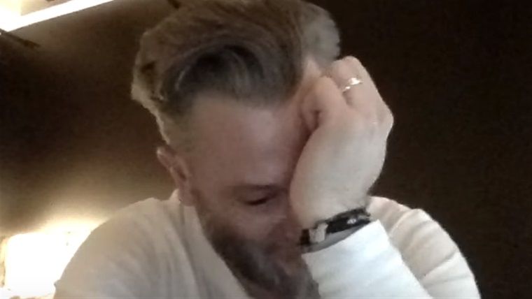 God of War'un yönetmeni, ağladığı videoyu kanalında yayınladı