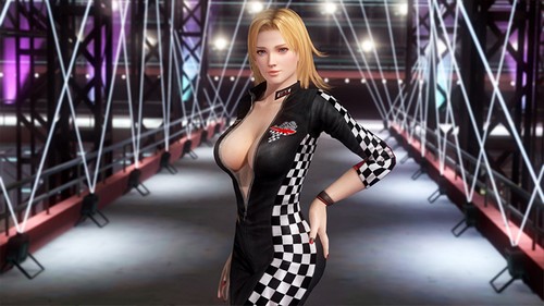 Dead or Alive 5 Ultimate özel kostümleri