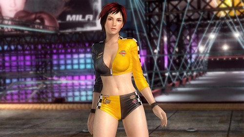 Dead or Alive 5 Ultimate özel kostümleri