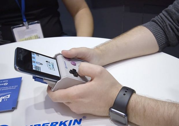 Akıllı telefonlarınızı artık Game Boy'a dönüştürebilirsiniz