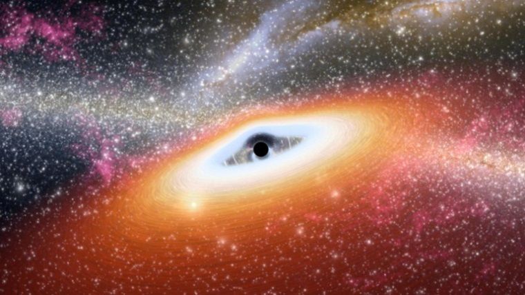 Kara Delik fotoğrafı manyetik alanına dair ipuçları içeriyor