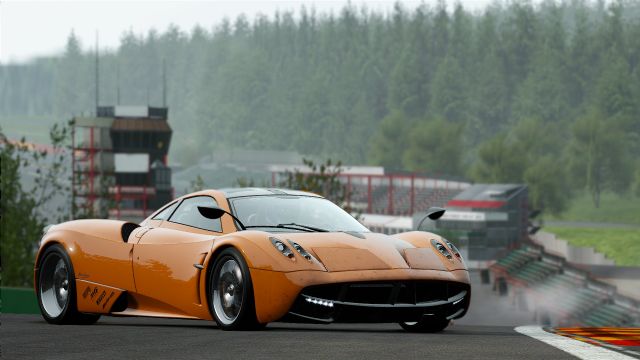 Project Cars ertelendi!