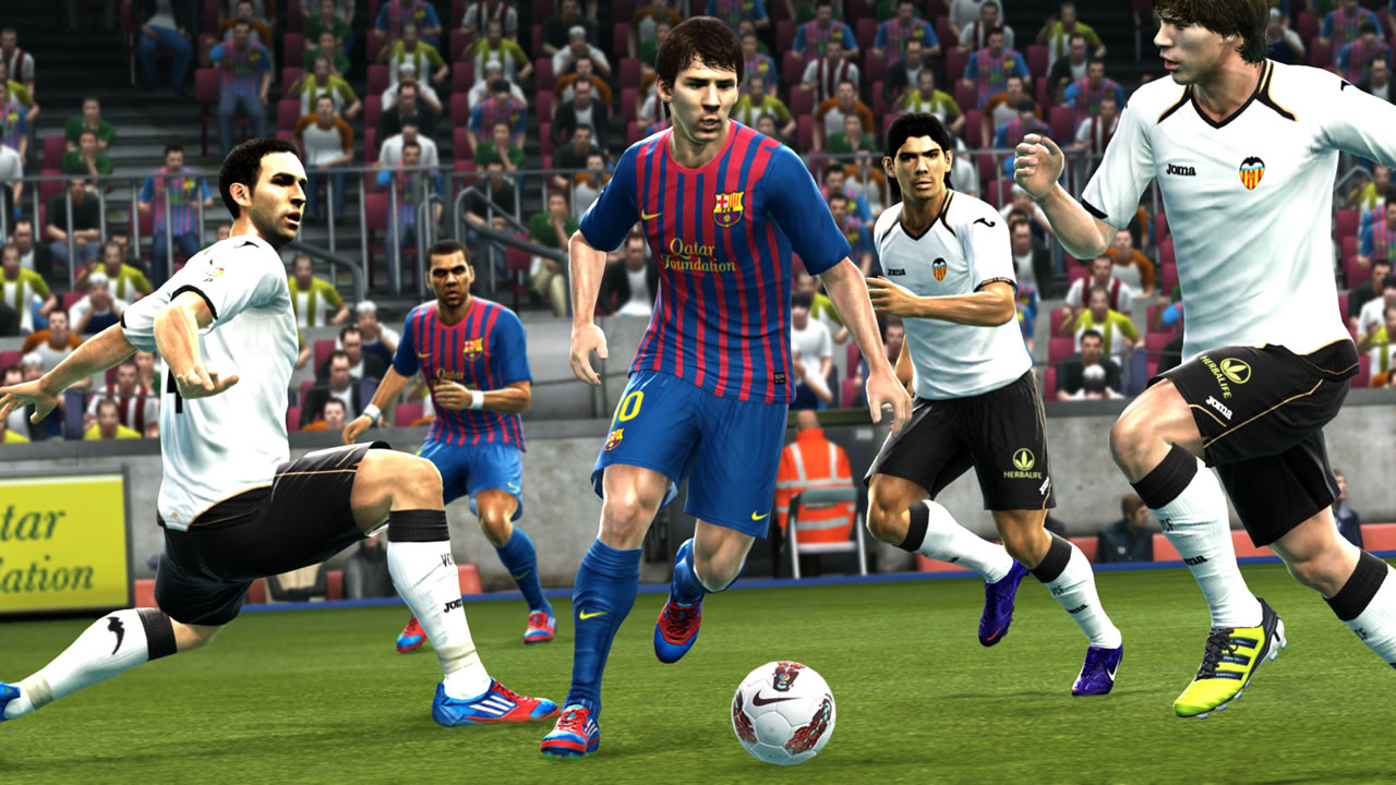 PES 2014'ten gelen son haber üzdü