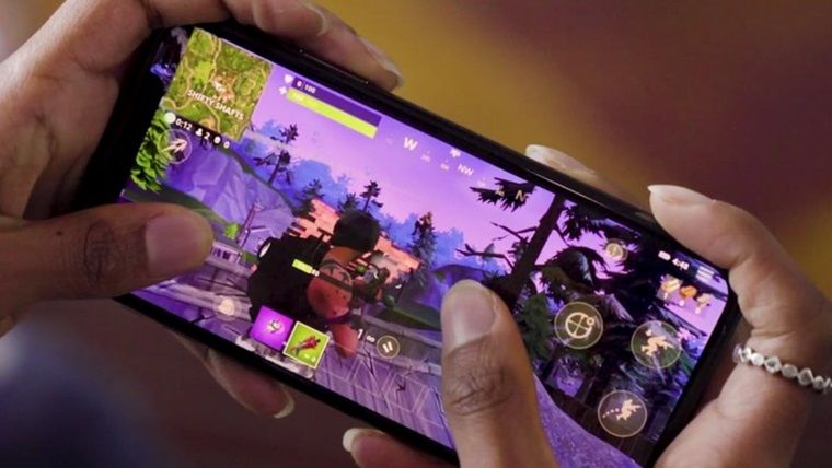 Popüler oyun Fortnite'ın mobil sürümü öğretmenlerin kabusu oldu