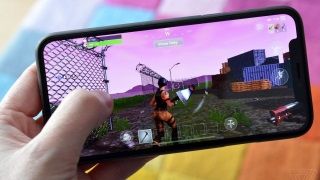 Fortnite mobil platformda da adeta para basmaya devam ediyor