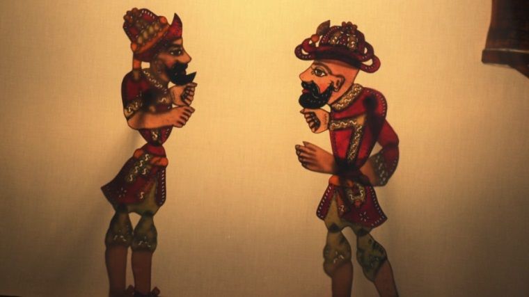Fortnite'a bu sefer Hacivat geliyor