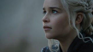 Game of Thrones'un yeni görsellerinde Khaleesi, Winterfell'e ayak basıyor
