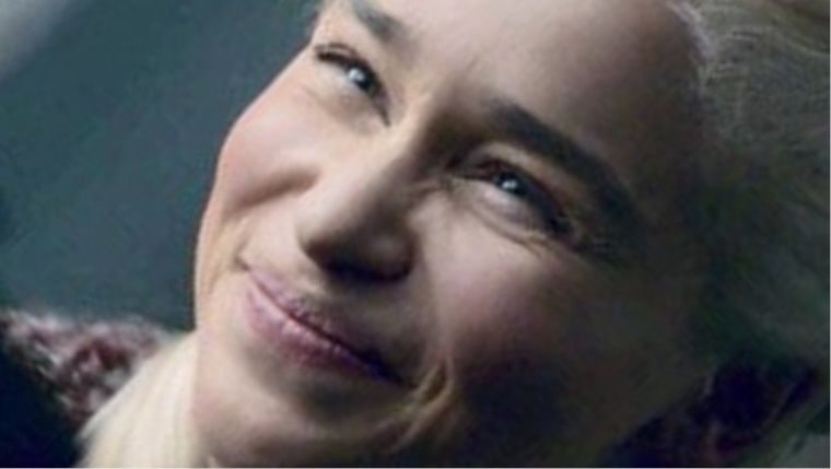 Game of Thrones'un final bölümüne bu sefer su şişesi damga vurdu