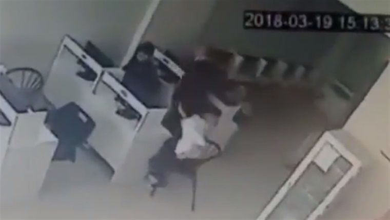 İnternet Kafe'de yakalanan çocuk, baba dayağından kurtulamadı