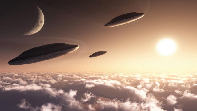 İngiltere'de siyah halka şeklinde UFO gözükmüş olabilir!