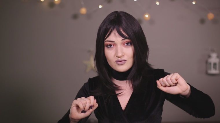 Danla Biliç'in Youtube kanalı kapatıldı!