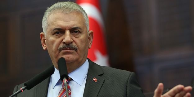 Binali Yıldırım: İngiltere'de internet Türkiye'den daha yavaş