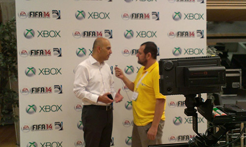 Türk Telekom Arena'da FIFA 14 heyecanı bir başka (Video Röportaj)