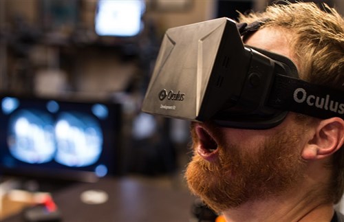Oculus VR ve Samsung el ele