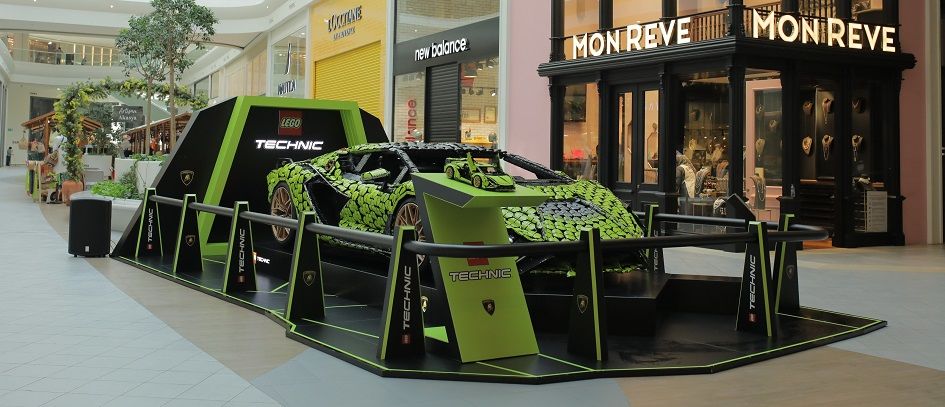 Lego ile gerçek boyutta yapılan Lamborghini modeli İstanbul'da