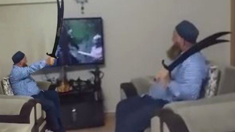 Diriliş: Ertuğrul dizisinin hayranları internette ünlü oldu