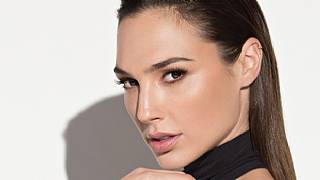 Gal Gadot vücut çalışırken görüntülendi!