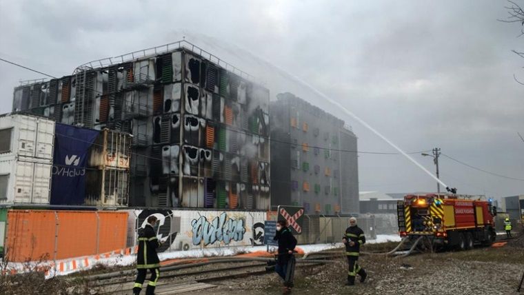 Rust veri merkezinde yangın çıktı, veriler gitti