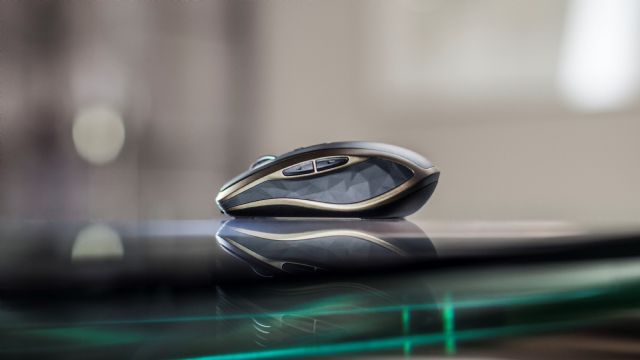 Logitech’ten Gelişmiş Kablosuz Taşınabilir Mouse