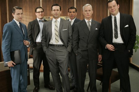 Kara Ekran #62: Suits (Köşe Yazısı)