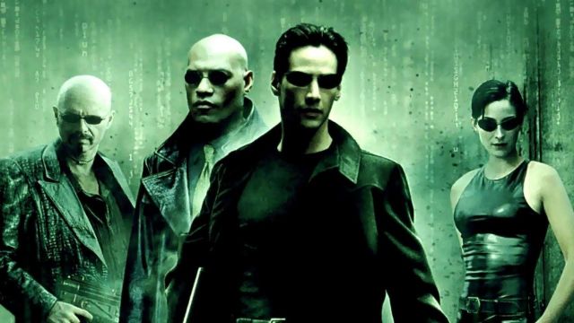Keanu Reeves tek şartla Matrix'e dönebilir