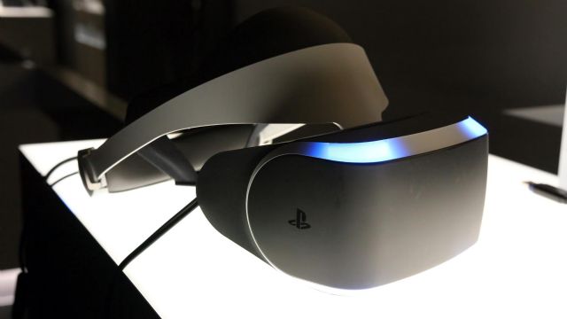 Sony’den PlayStation 4 dünyasını genişleten sanal gerçeklik sistemi